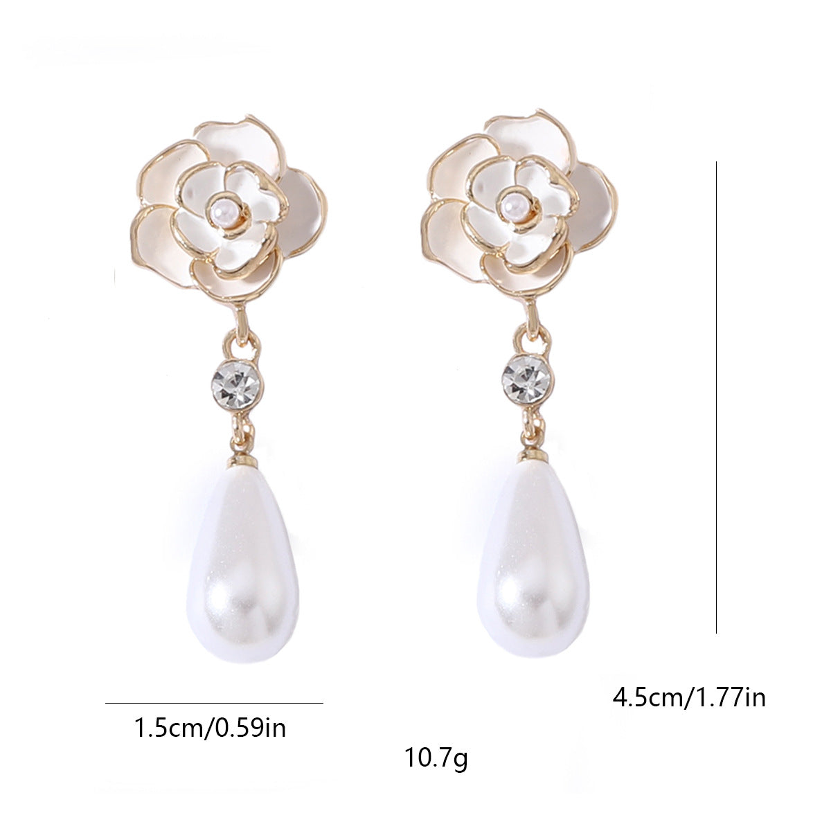 Klassinen Helmi Korvarengas ajattomalla viehätyksellä