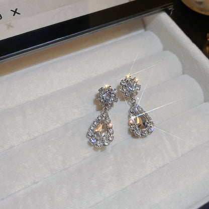 Herkkä käsityö Korvarengas