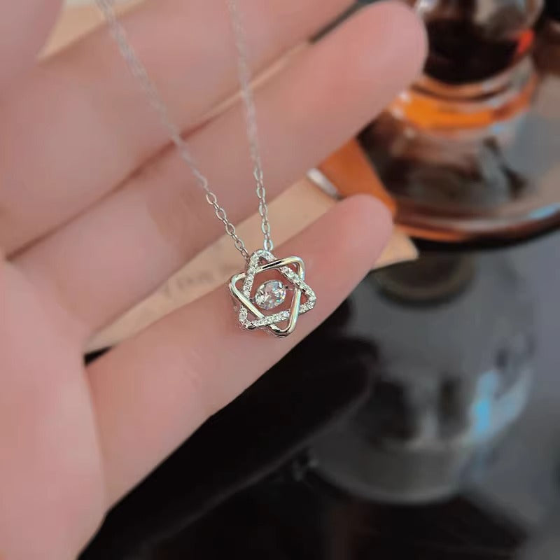 Käsintehty vintage Kaulakoru