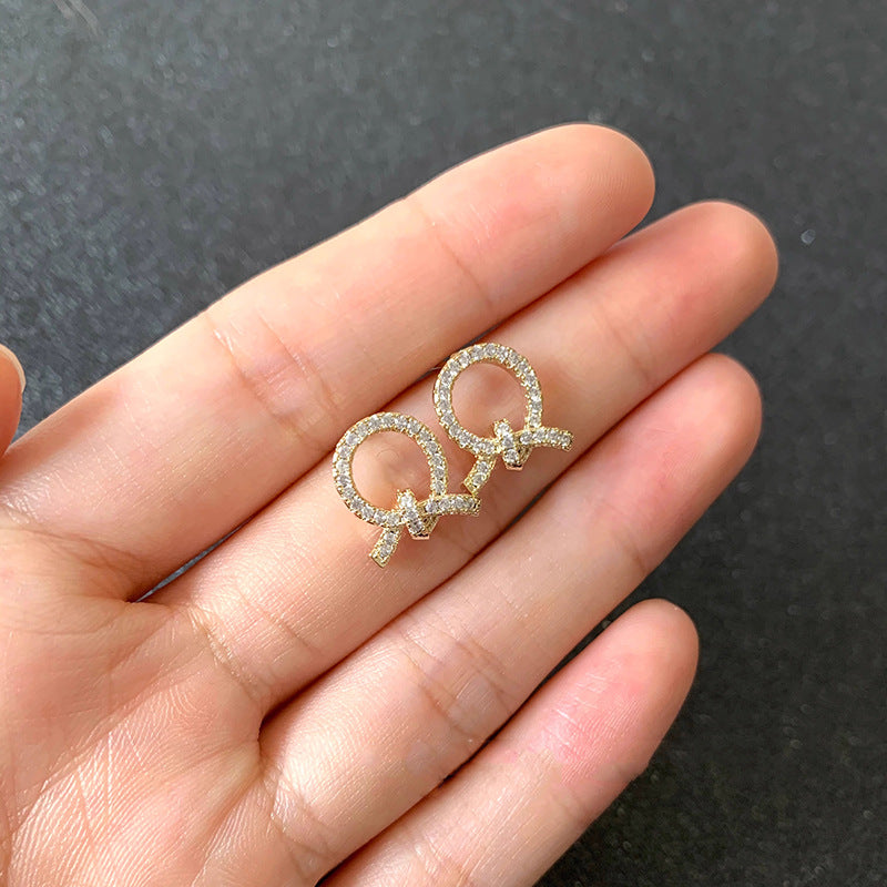 Käsintehty vintage Korvarengas