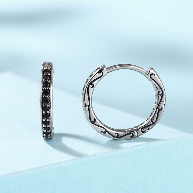 Hurmaava Korvarengas jokaiseen tilaisuuteen