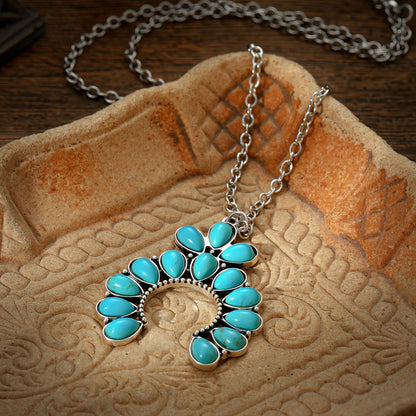 Herkkä käsityö Koru