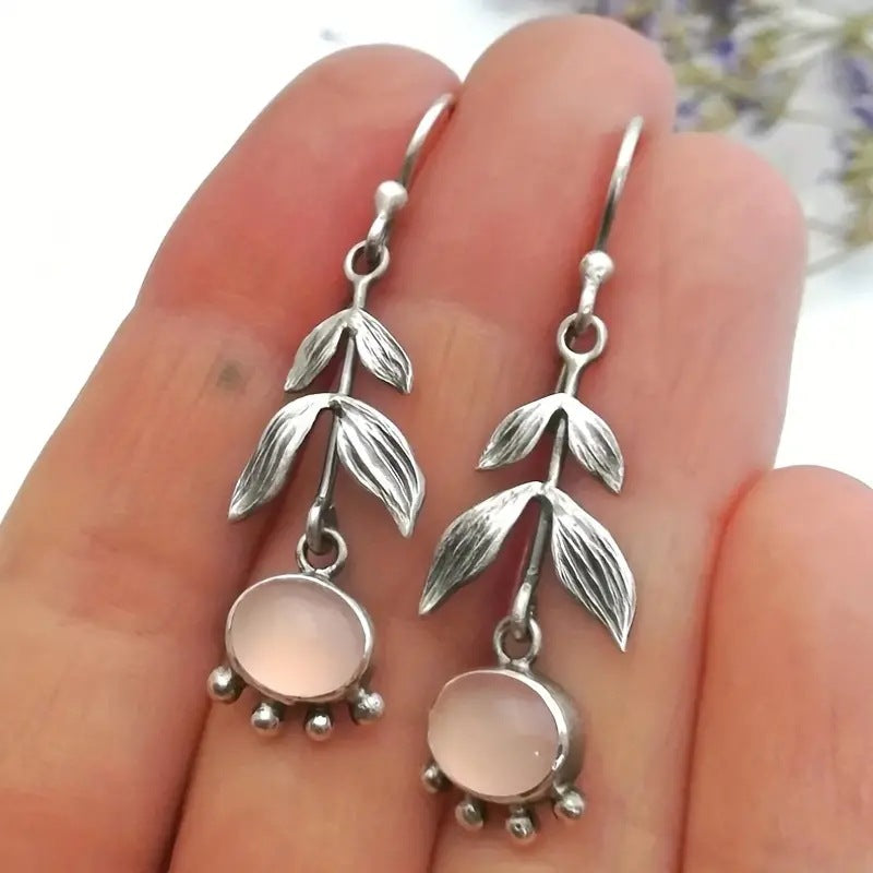 Kaunis Korvarengas ainutlaatuisella tyylillä