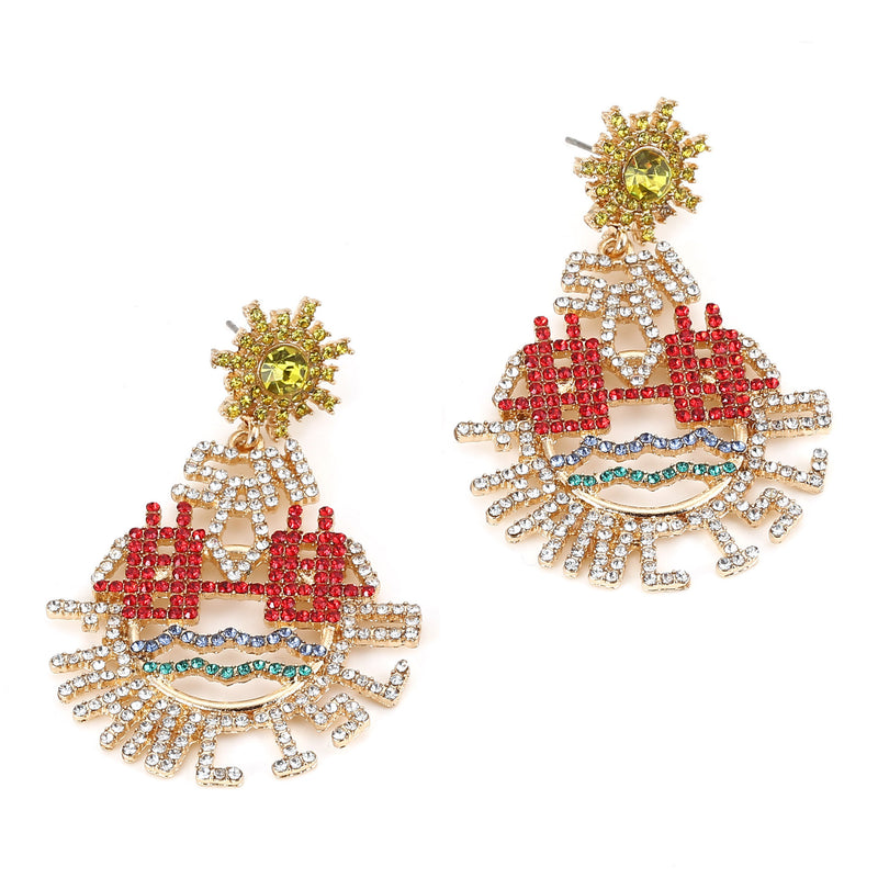 Kaunis Korvarengas ainutlaatuisella tyylillä