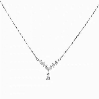 Hurmaava Kaulakoru jokaiseen tilaisuuteen