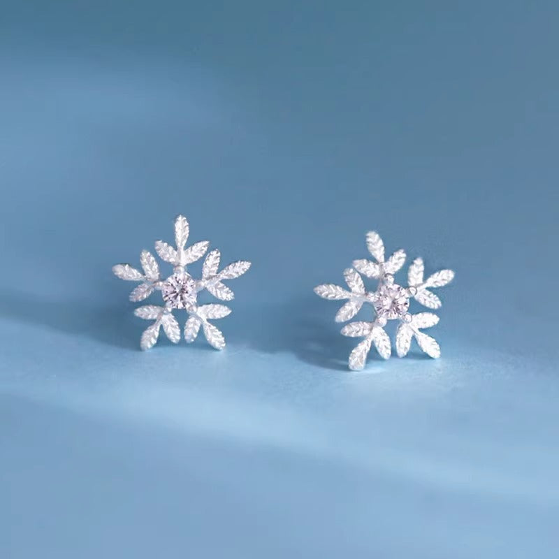 Käsintehty vintage Korvarengas