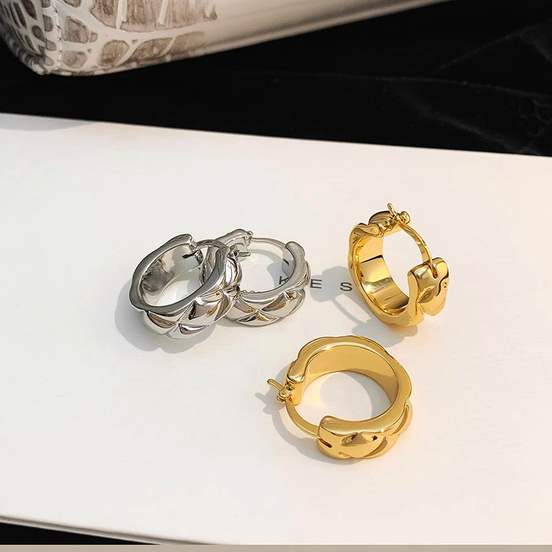 Hurmaava Koru jokaiseen tilaisuuteen