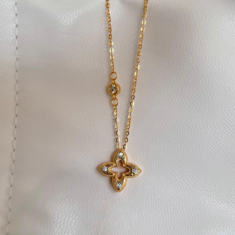 Klassinen Koru ajattomalla viehätyksellä