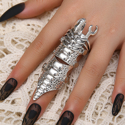 Kaunis Sormus ainutlaatuisella tyylillä