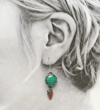 Klassinen Hopea Korvarengas ajattomalla viehätyksellä