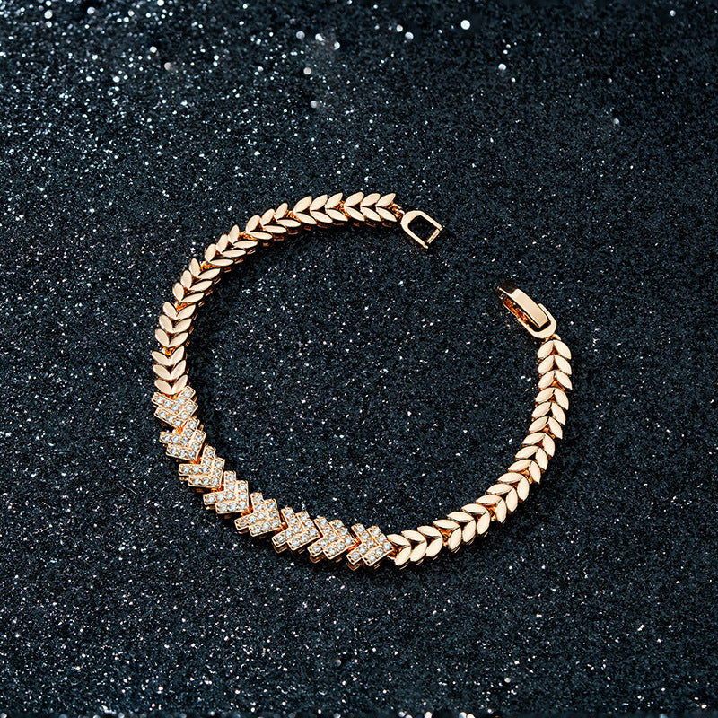 Kaunis Rannekoru ainutlaatuisella tyylillä