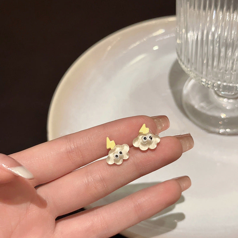 Hurmaava Korvarengas jokaiseen tilaisuuteen