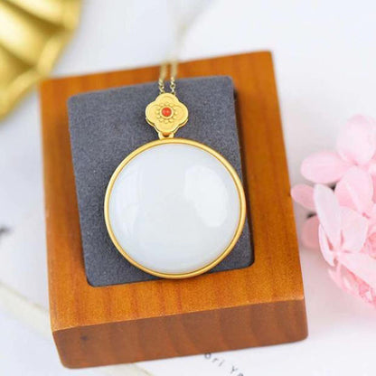 Upea Hopea Riipus päivittäiseen käyttöön