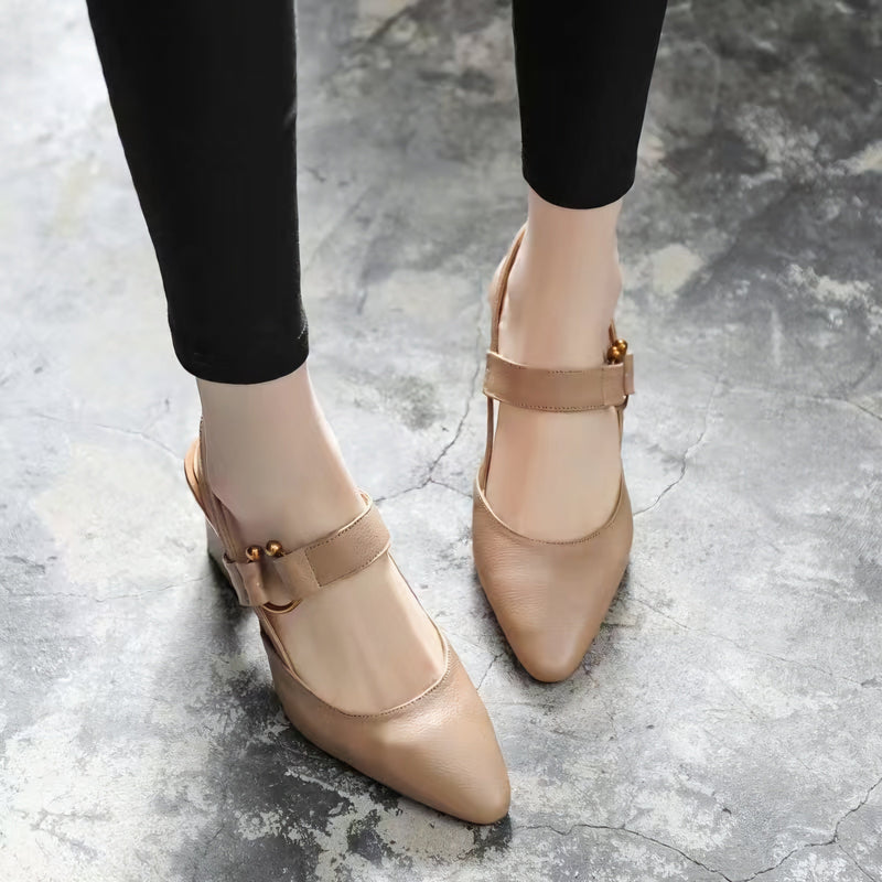Chic Orthopedic Sandals with Unique Design