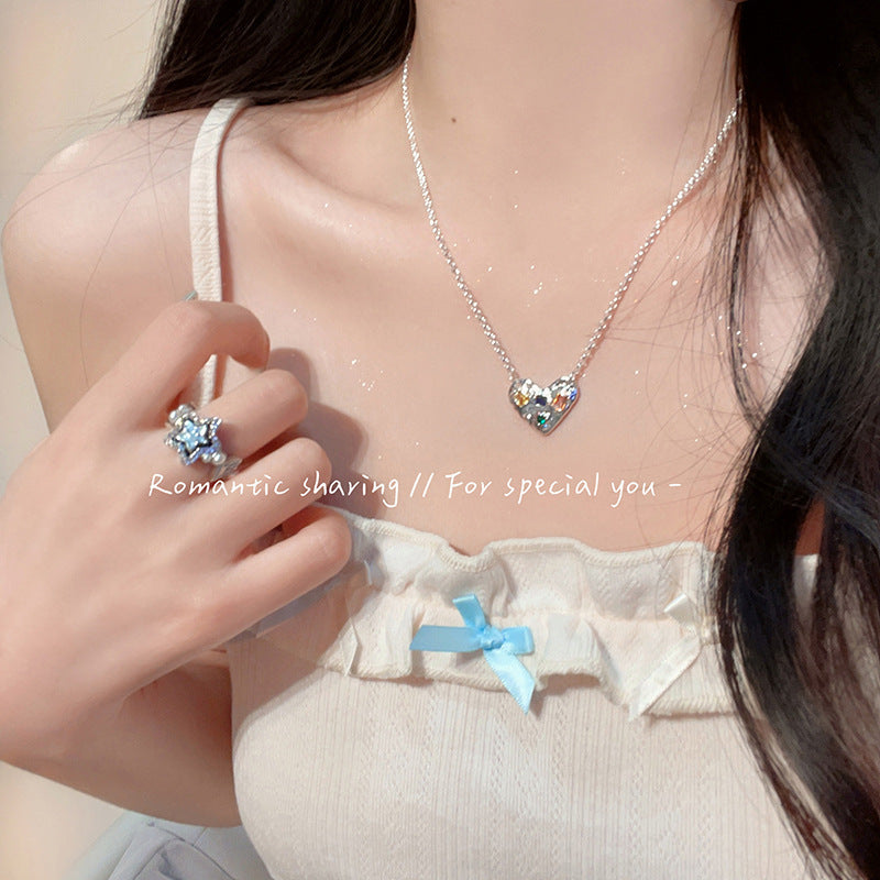 Elegantti Koru jokaiseen tilaisuuteen