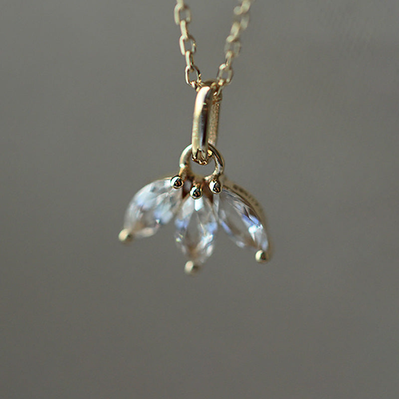 Herkkä käsityö Kaulakoru