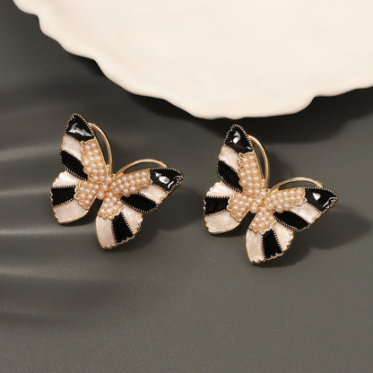 Elegantti Helmi Korvarengas jokaiseen tilaisuuteen