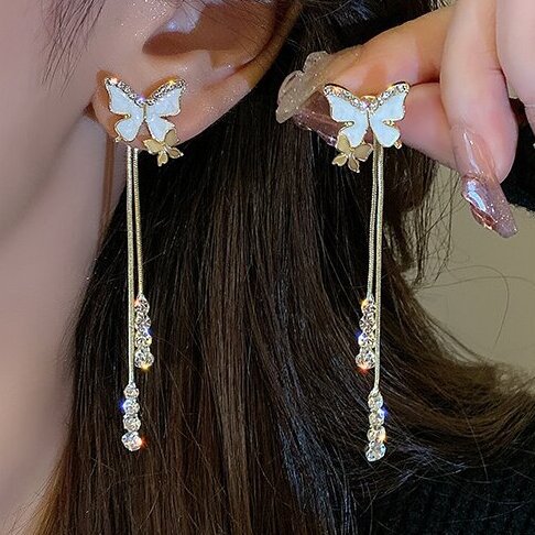 Romanttinen Korvarengas erityisiin hetkiin