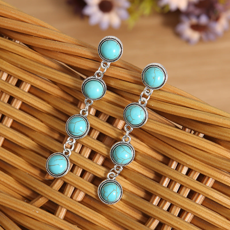 Hurmaava Sormus jokaiseen tilaisuuteen