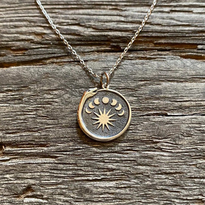 Käsintehty vintage Kulta Koru