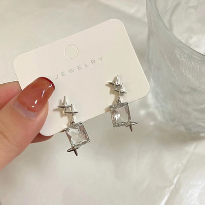 Elegantti Korvarengas jokaiseen tilaisuuteen