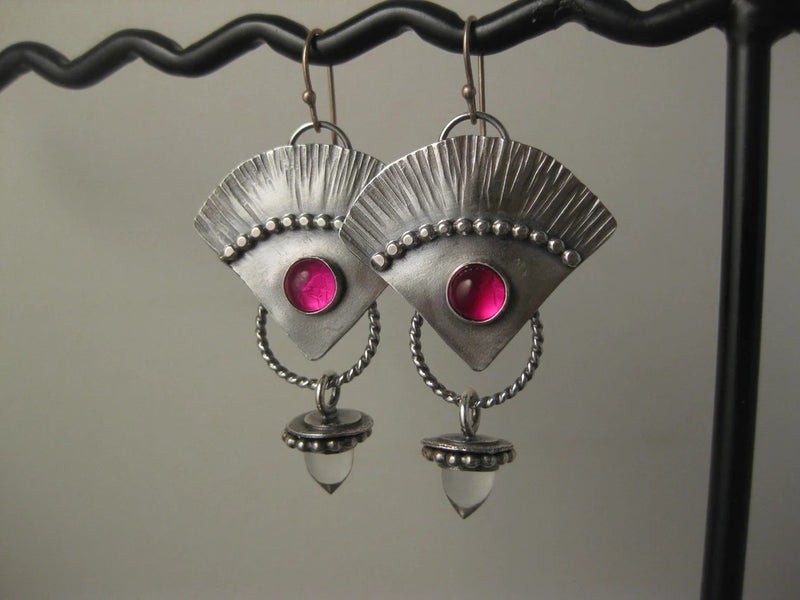 Herkkä käsityö Korvarengas