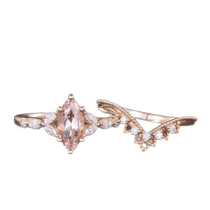 Klassinen Kulta Sormus ajattomalla viehätyksellä