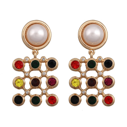 Klassinen Korvarengas ajattomalla viehätyksellä