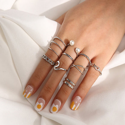 Kaunis Helmi Korusetti ainutlaatuisella tyylillä