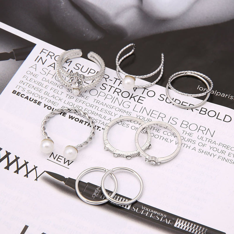 Klassinen Helmi Korusetti ajattomalla viehätyksellä