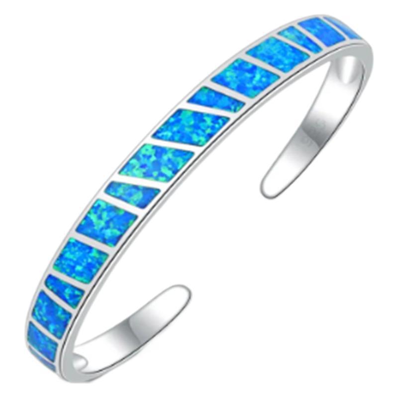 Kaunis Koru ainutlaatuisella tyylillä