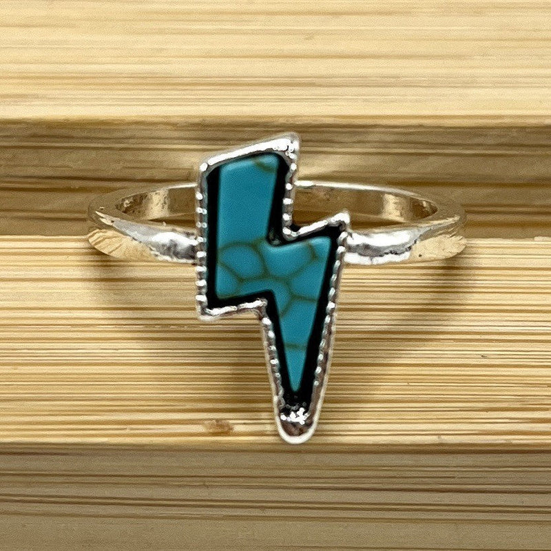 Kaunis Sormus ainutlaatuisella tyylillä