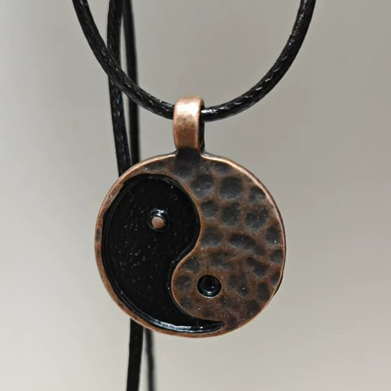 Herkkä käsityö Kaulakoru