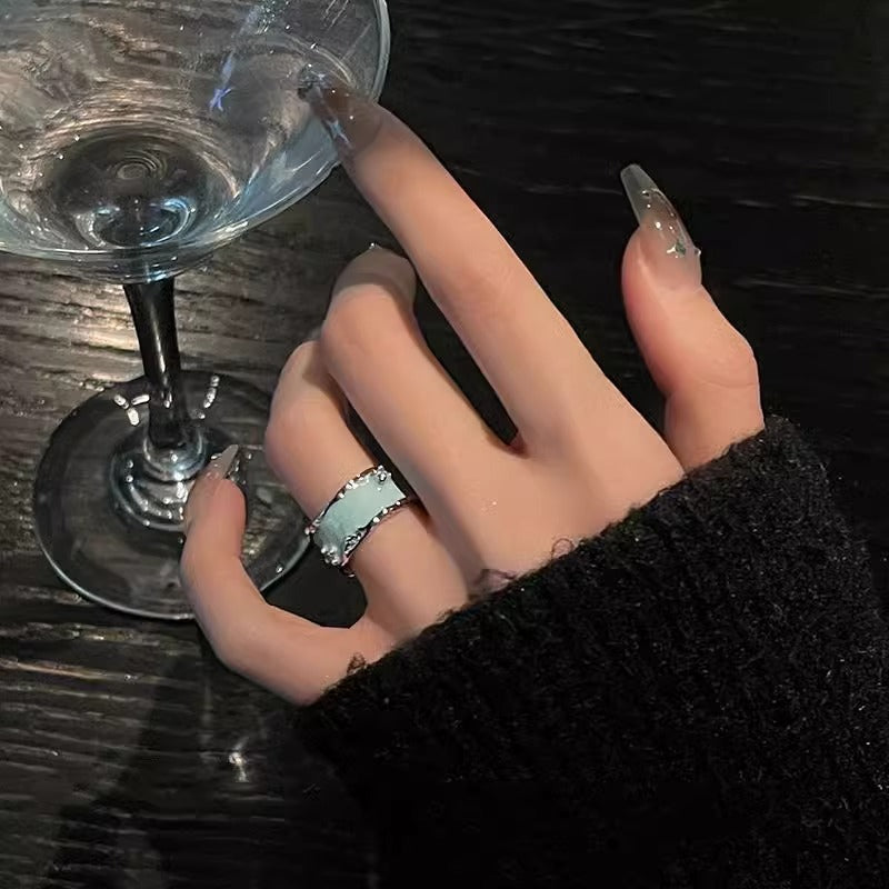 Upea Sormus päivittäiseen käyttöön