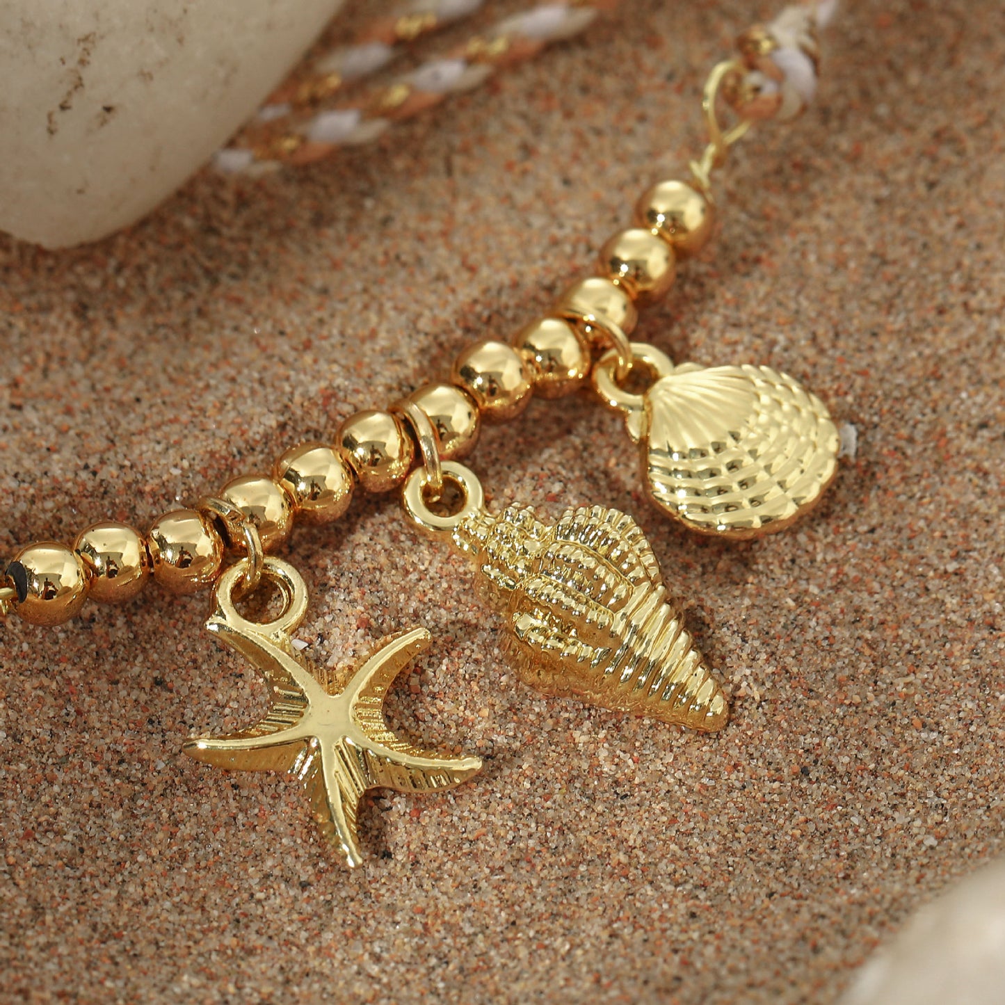 Kaunis Koru ainutlaatuisella tyylillä