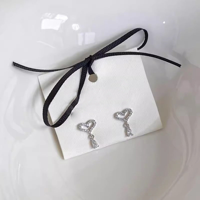 Klassinen Korvarengas ajattomalla viehätyksellä