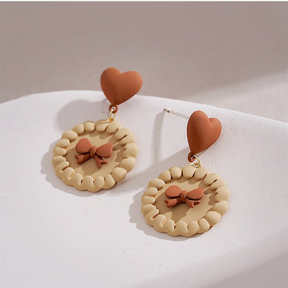 Käsintehty vintage Korvarengas