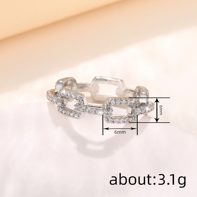 Klassinen Koru ajattomalla viehätyksellä