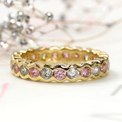 Romanttinen Sormus erityisiin hetkiin