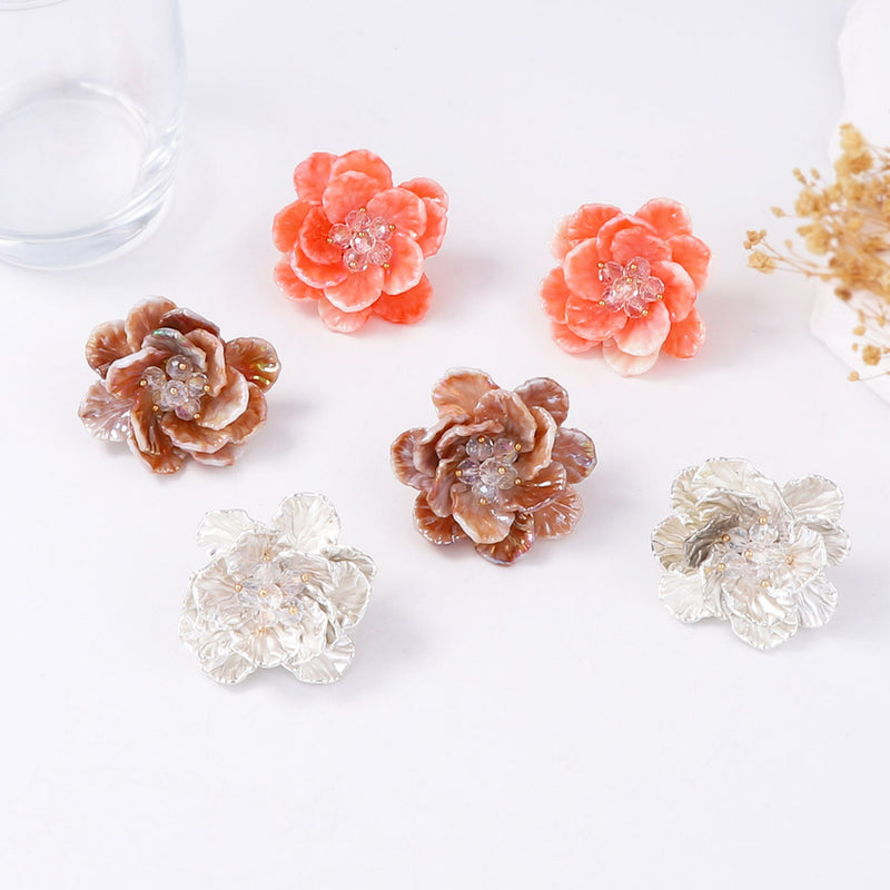 Hurmaava Koru jokaiseen tilaisuuteen