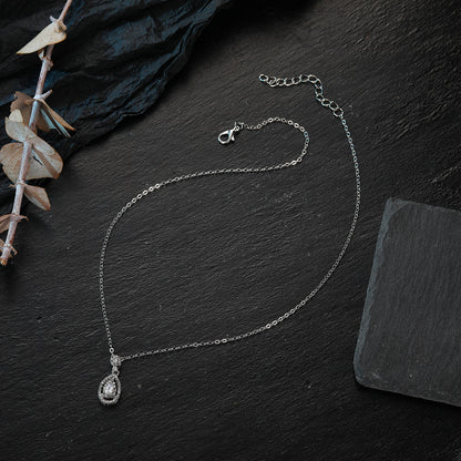 Herkkä käsityö Kaulakoru