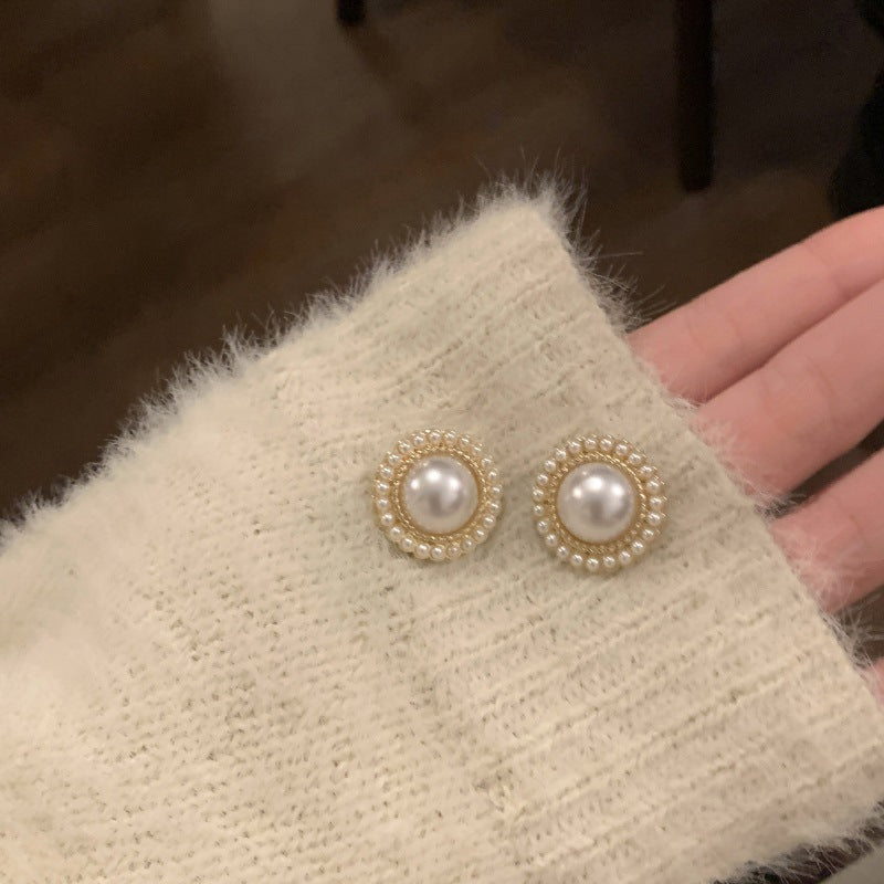 Romanttinen Helmi Korvarengas erityisiin hetkiin