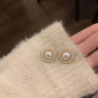 Romanttinen Helmi Korvarengas erityisiin hetkiin