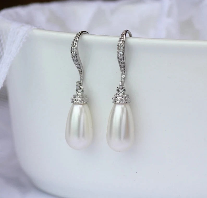 Upea Helmi Korusetti päivittäiseen käyttöön