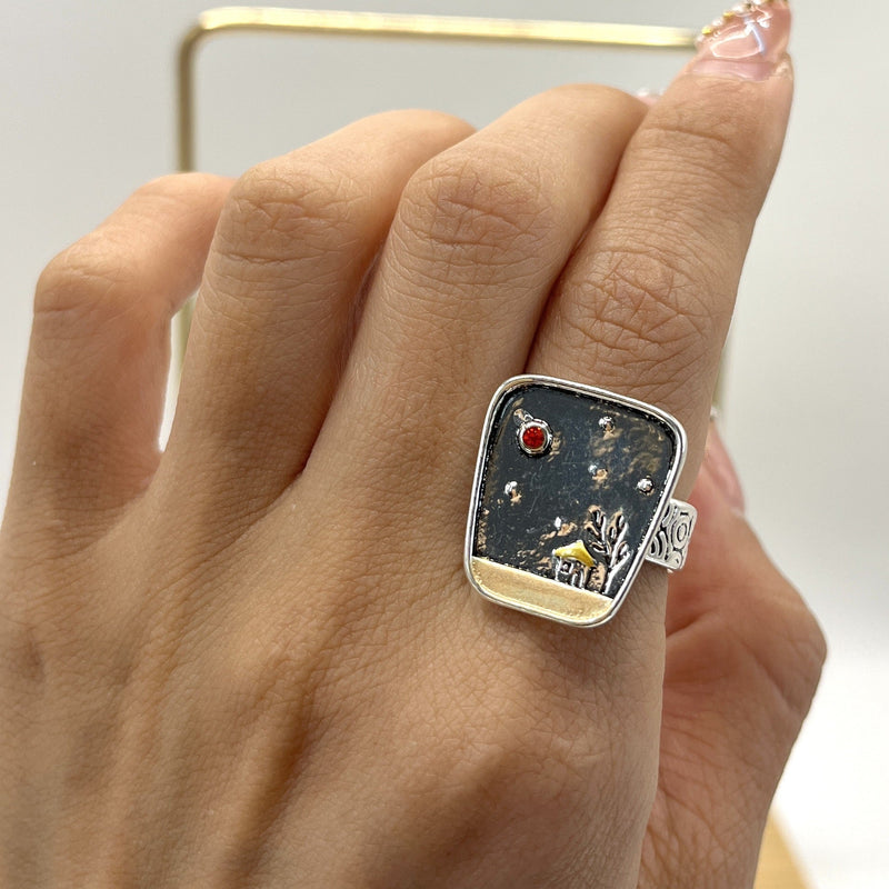 Klassinen Sormus ajattomalla viehätyksellä