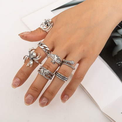 Hurmaava Sormus jokaiseen tilaisuuteen