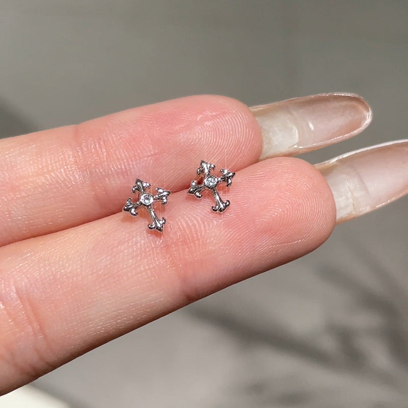 Käsintehty vintage Korvarengas