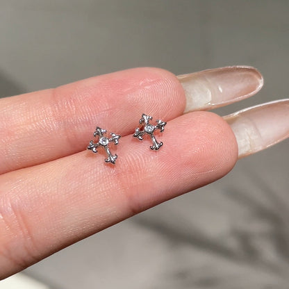 Käsintehty vintage Korvarengas