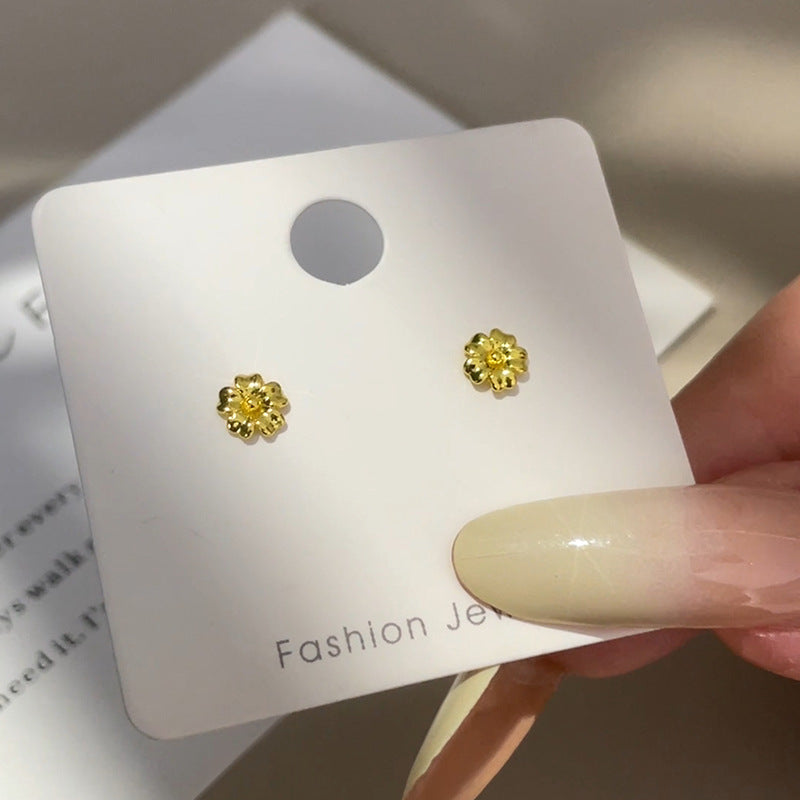 Elegantti Koru jokaiseen tilaisuuteen