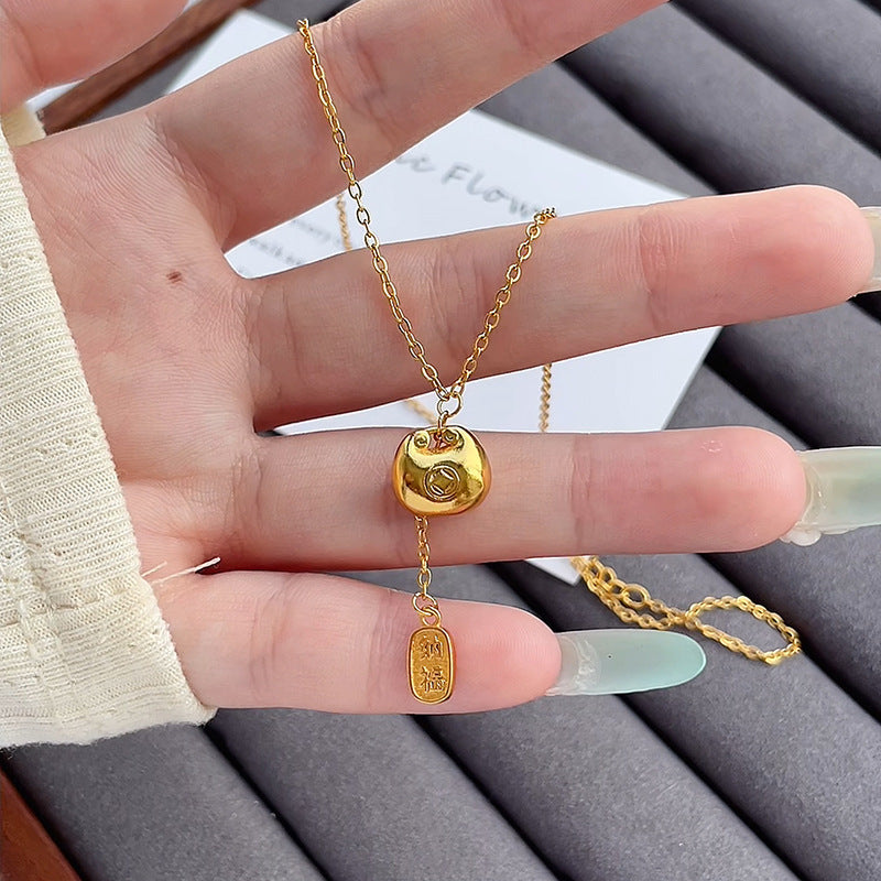 Hurmaava Kaulakoru jokaiseen tilaisuuteen